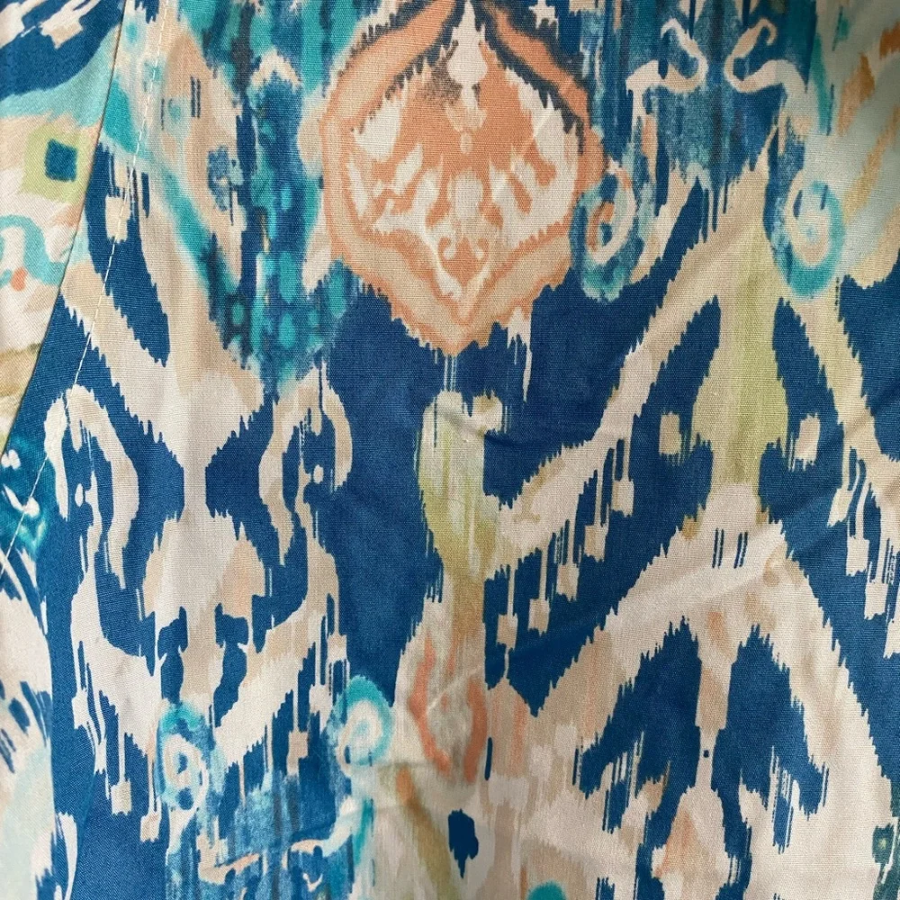 Beautiful shirt by Chico’s S 1 - Picture 3 of 4